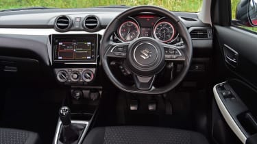 Used Suzuki Swift Mk7 - dash